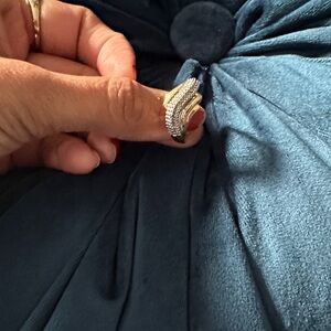 Elegant Silver Women's Ring